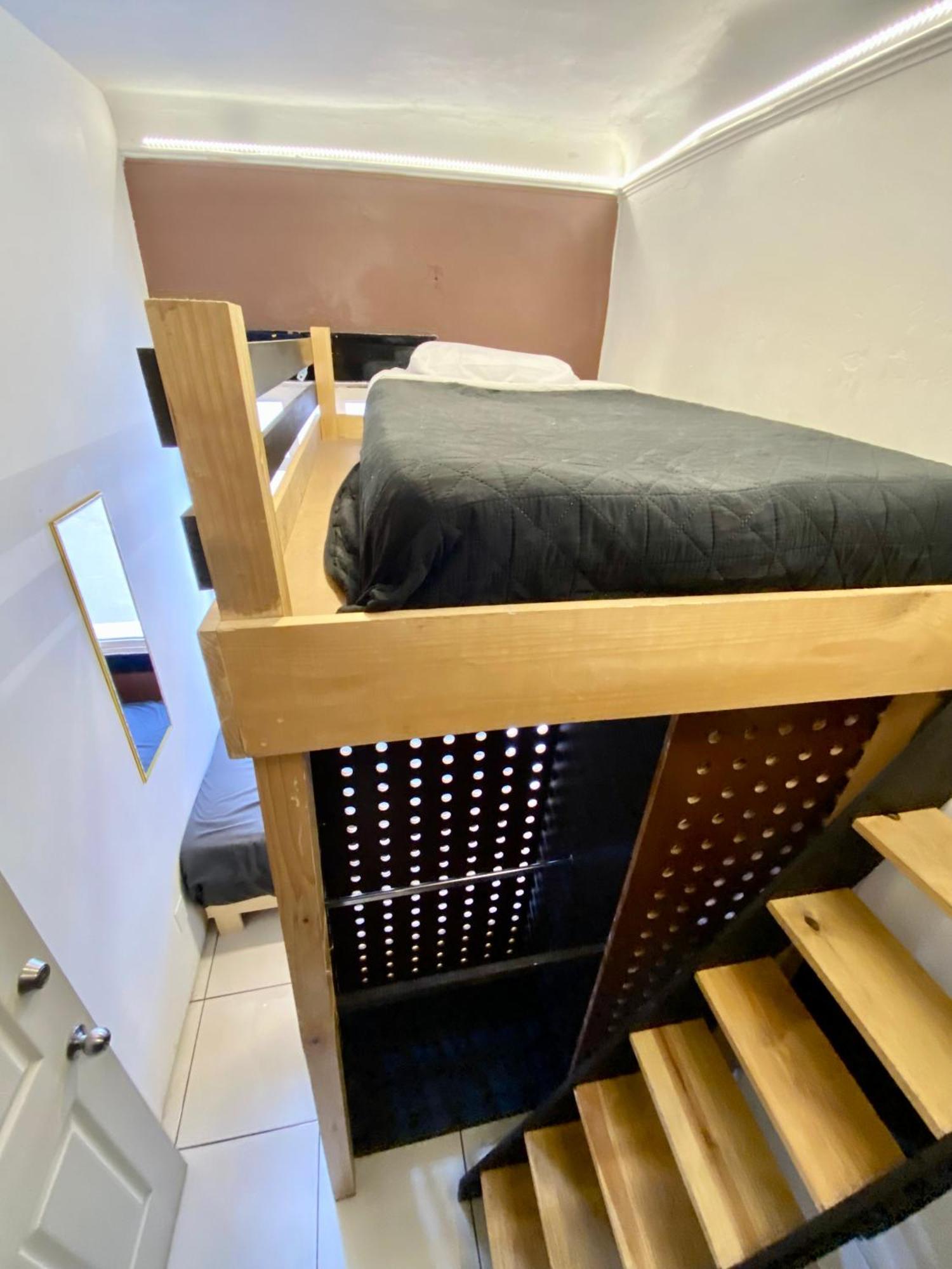 Roomies Hostel Centro Medico Mexico City Ngoại thất bức ảnh